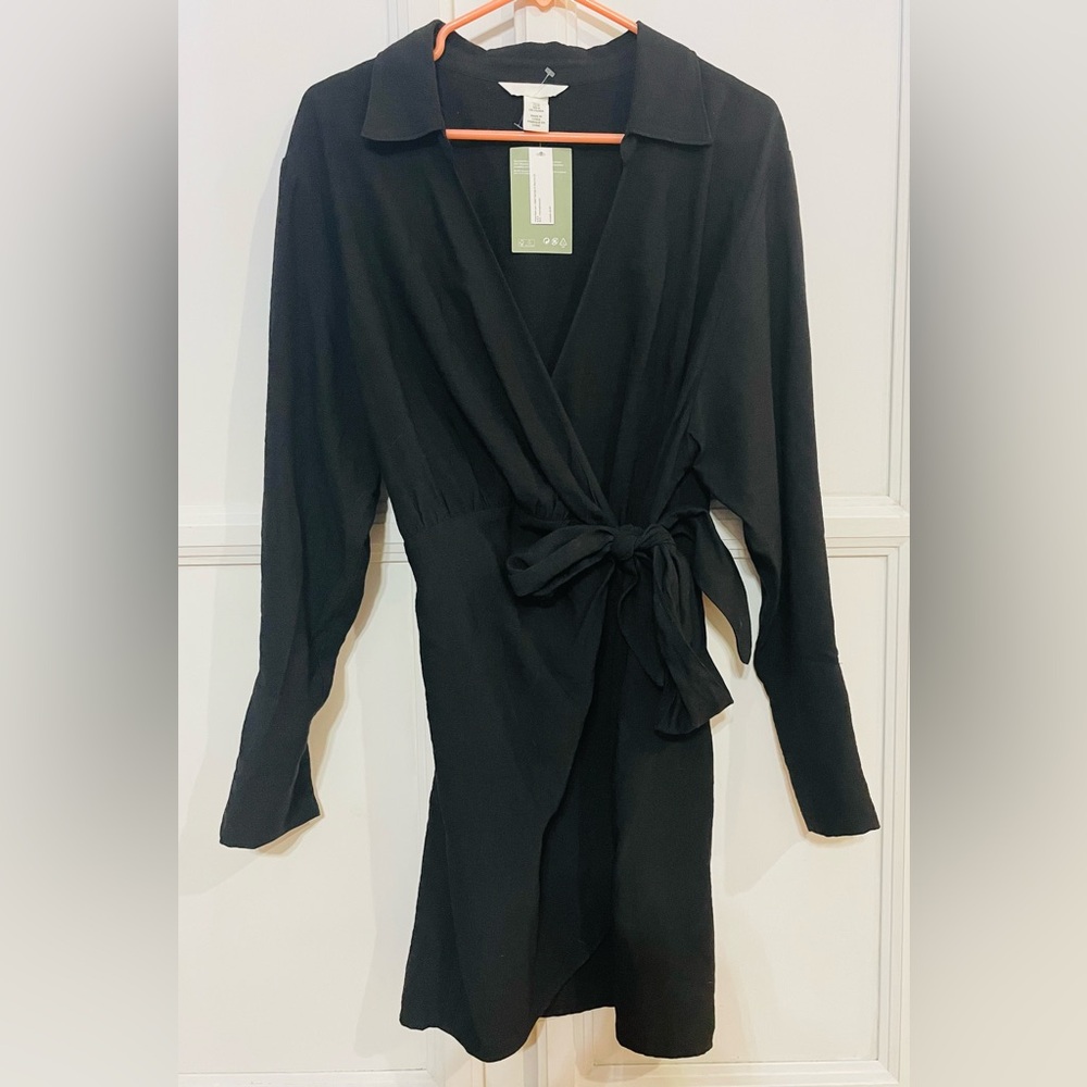 NWT H&M Black Wrap Dress Women's Size M